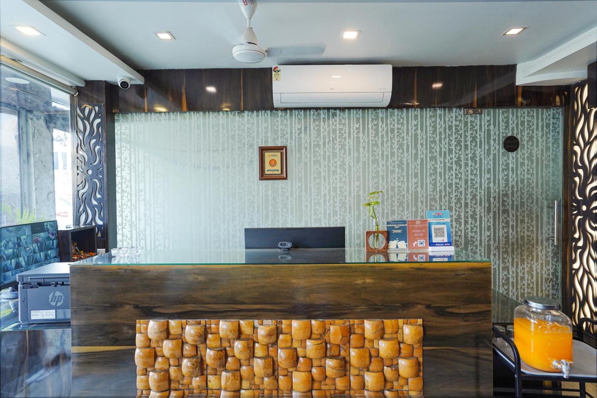 כלכותה Hotel Sheldon International Near Science City מראה חיצוני תמונה