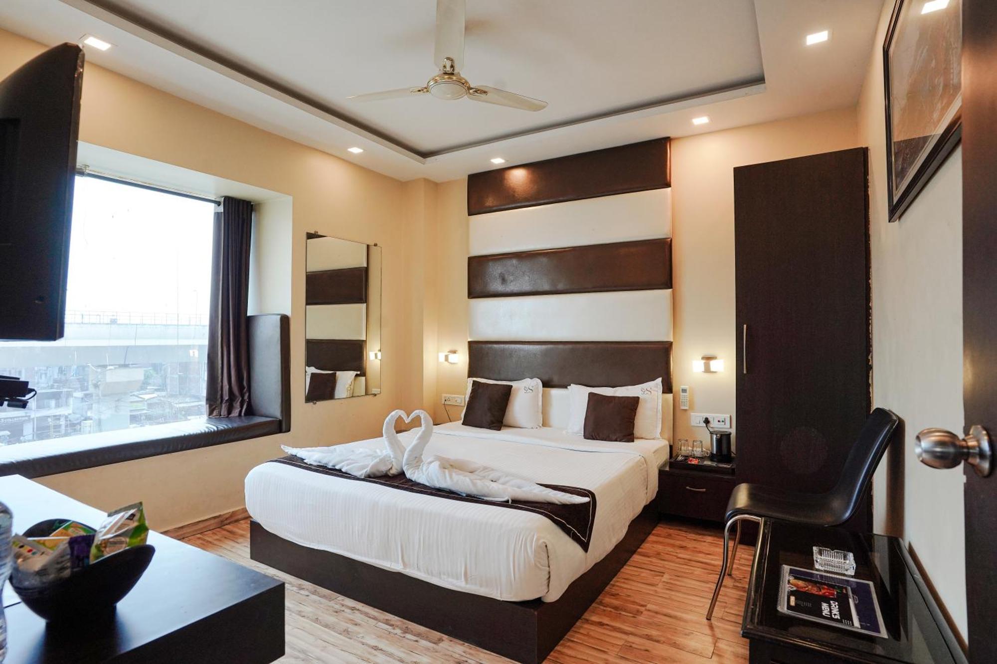 כלכותה Hotel Sheldon International Near Science City מראה חיצוני תמונה