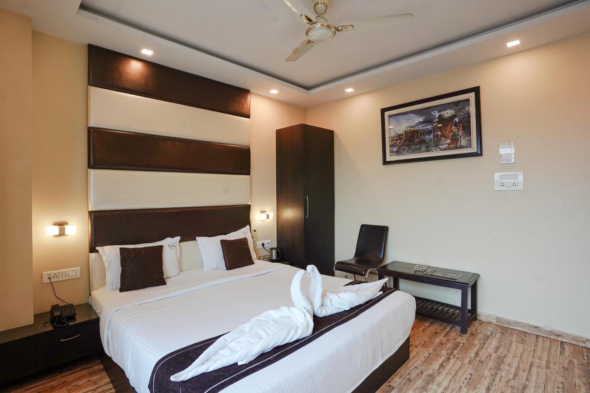 כלכותה Hotel Sheldon International Near Science City מראה חיצוני תמונה